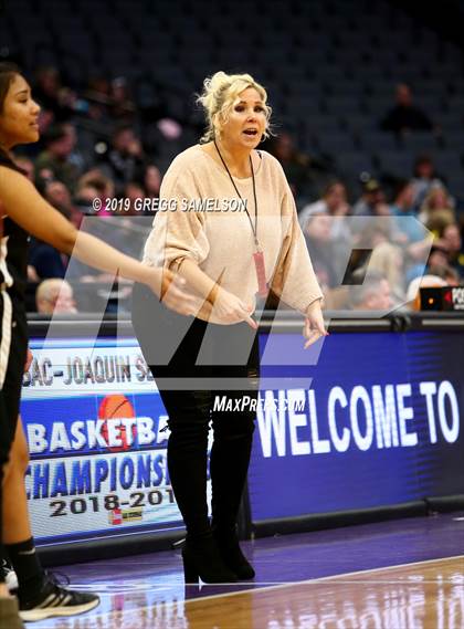 Thumbnail 3 in Valley Christian vs Forest Lake Christian (CIF SJS D6 Final) photogallery.