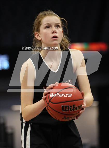 Thumbnail 1 in Valley Christian vs Forest Lake Christian (CIF SJS D6 Final) photogallery.
