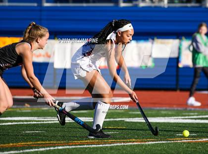 Thumbnail 2 in Kingston vs. Mamaroneck (NYSPHSAA Class A Regional) photogallery.