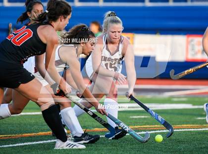 Thumbnail 2 in Kingston vs. Mamaroneck (NYSPHSAA Class A Regional) photogallery.