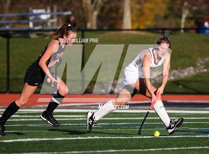 Thumbnail 2 in Kingston vs. Mamaroneck (NYSPHSAA Class A Regional) photogallery.