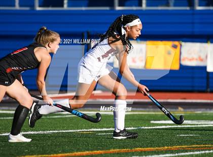 Thumbnail 3 in Kingston vs. Mamaroneck (NYSPHSAA Class A Regional) photogallery.