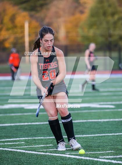 Thumbnail 2 in Kingston vs. Mamaroneck (NYSPHSAA Class A Regional) photogallery.