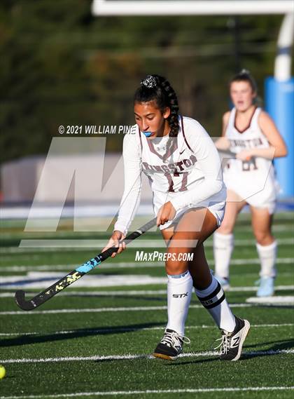 Thumbnail 2 in Kingston vs. Mamaroneck (NYSPHSAA Class A Regional) photogallery.