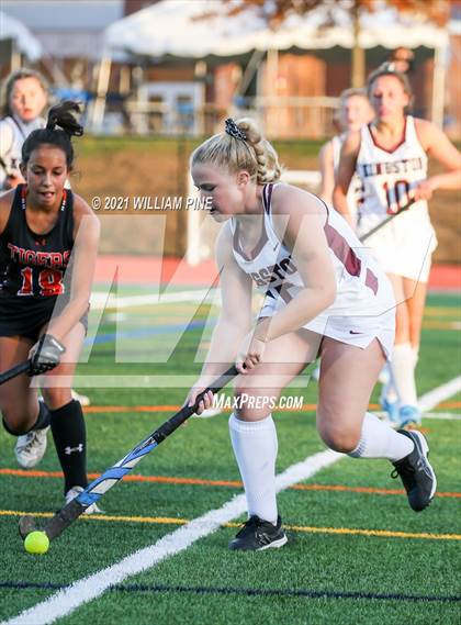 Thumbnail 3 in Kingston vs. Mamaroneck (NYSPHSAA Class A Regional) photogallery.