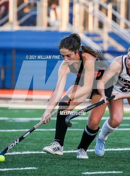 Thumbnail 1 in Kingston vs. Mamaroneck (NYSPHSAA Class A Regional) photogallery.