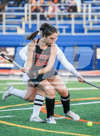 Thumbnail 1 in Kingston vs. Mamaroneck (NYSPHSAA Class A Regional) photogallery.