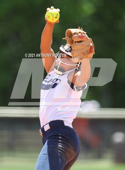 Thumbnail 3 in Hoggard vs East Forsyth (NCHSAA 4A Final - Game 2) photogallery.