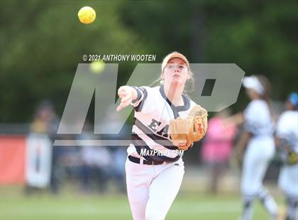 Thumbnail 3 in Hoggard vs East Forsyth (NCHSAA 4A Final - Game 2) photogallery.