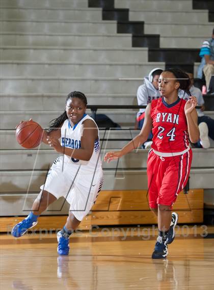 Thumbnail 1 in Ryan @ Hebron photogallery.