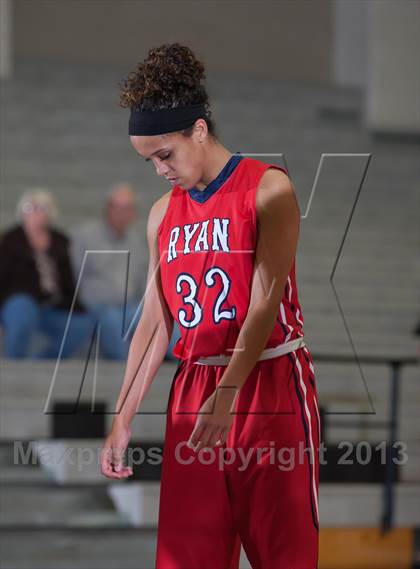 Thumbnail 1 in Ryan @ Hebron photogallery.