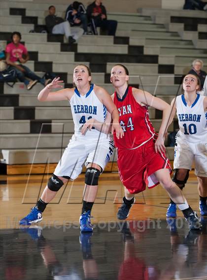 Thumbnail 1 in Ryan @ Hebron photogallery.