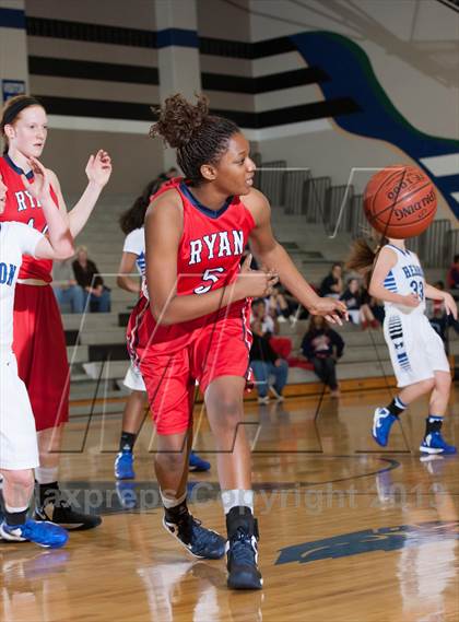 Thumbnail 1 in Ryan @ Hebron photogallery.