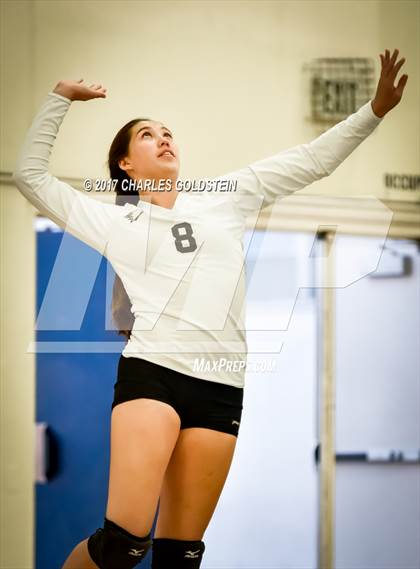 Thumbnail 3 in Oak Park @ Camarillo photogallery.
