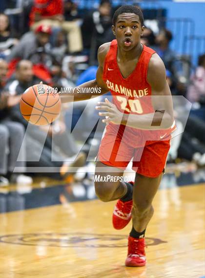 Thumbnail 2 in Chaminade vs. Soldan International Studies photogallery.