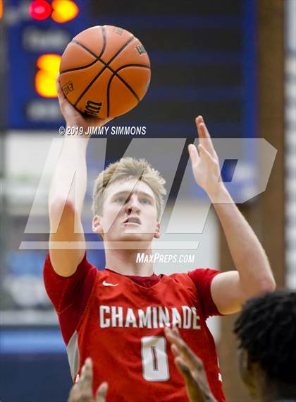 Thumbnail 1 in Chaminade vs. Soldan International Studies photogallery.