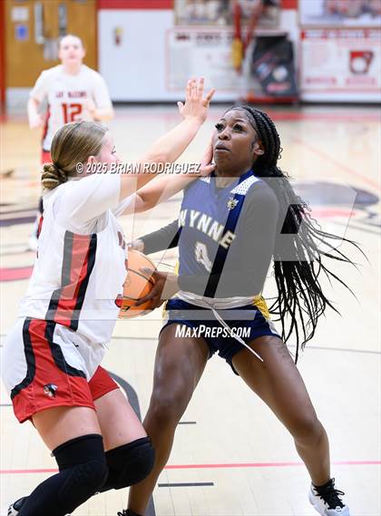 Thumbnail 3 in JV: Wynne @ Westside photogallery.