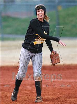 Thumbnail 2 in Brentwood vs Camden Central (BHS Tournament) photogallery.