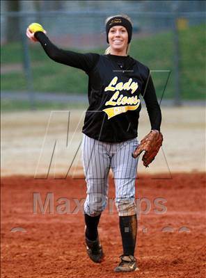 Thumbnail 1 in Brentwood vs Camden Central (BHS Tournament) photogallery.