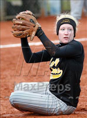 Thumbnail 2 in Brentwood vs Camden Central (BHS Tournament) photogallery.