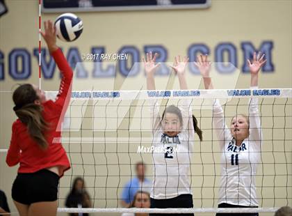 Thumbnail 1 in Regis Jesuit @ Valor Christian photogallery.