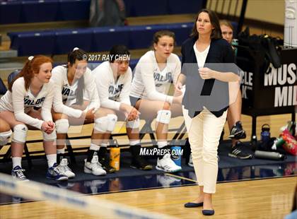 Thumbnail 3 in Regis Jesuit @ Valor Christian photogallery.