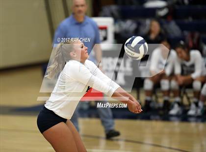 Thumbnail 3 in Regis Jesuit @ Valor Christian photogallery.