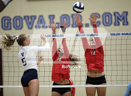 Thumbnail 1 in Regis Jesuit @ Valor Christian photogallery.