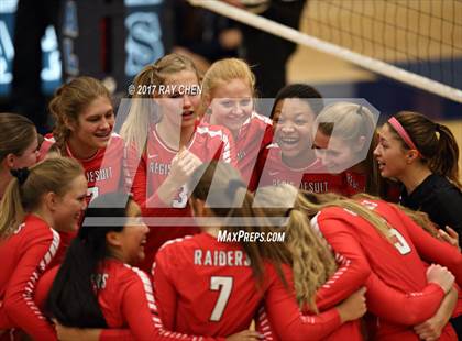 Thumbnail 2 in Regis Jesuit @ Valor Christian photogallery.