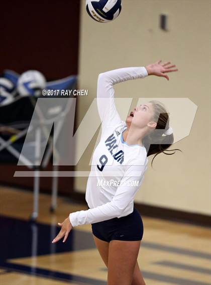 Thumbnail 1 in Regis Jesuit @ Valor Christian photogallery.