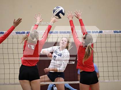 Thumbnail 3 in Regis Jesuit @ Valor Christian photogallery.