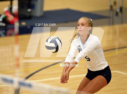 Thumbnail 2 in Regis Jesuit @ Valor Christian photogallery.