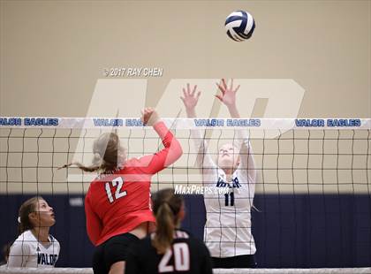 Thumbnail 1 in Regis Jesuit @ Valor Christian photogallery.