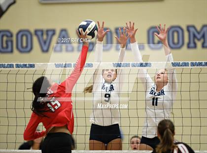 Thumbnail 3 in Regis Jesuit @ Valor Christian photogallery.