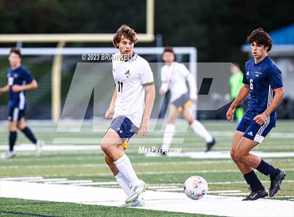Thumbnail 2 in Arlington Catholic @ Archbishop Williams photogallery.