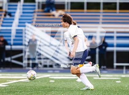 Thumbnail 2 in Arlington Catholic @ Archbishop Williams photogallery.