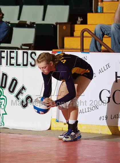 Thumbnail 3 in Victor vs Harborfields (NYSPHSAA Class A Final) photogallery.