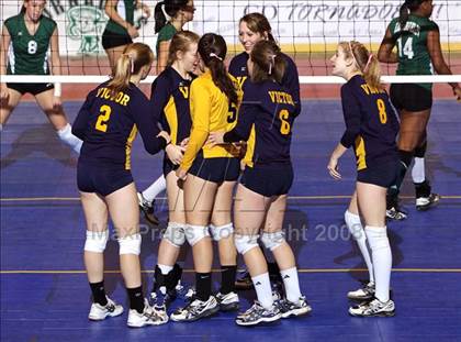 Thumbnail 3 in Victor vs Harborfields (NYSPHSAA Class A Final) photogallery.