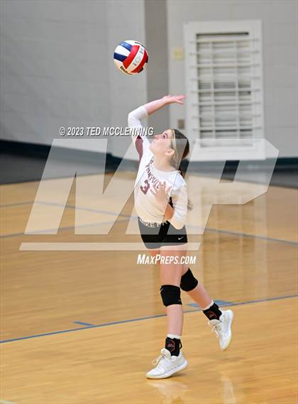 Thumbnail 3 in Perryville @ Jessieville photogallery.