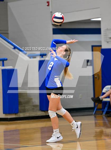 Thumbnail 2 in Perryville @ Jessieville photogallery.