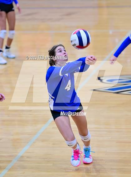 Thumbnail 1 in Perryville @ Jessieville photogallery.