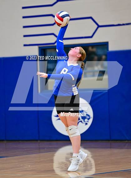 Thumbnail 1 in Perryville @ Jessieville photogallery.