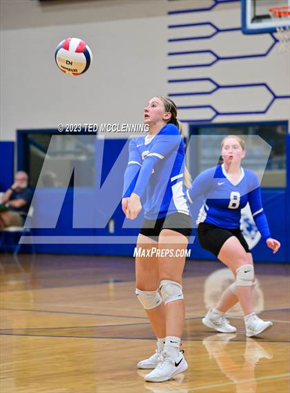 Thumbnail 2 in Perryville @ Jessieville photogallery.