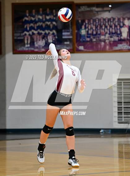 Thumbnail 1 in Perryville @ Jessieville photogallery.