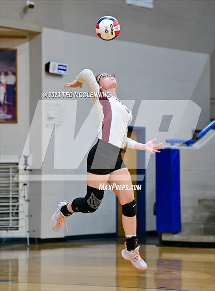 Thumbnail 3 in Perryville @ Jessieville photogallery.