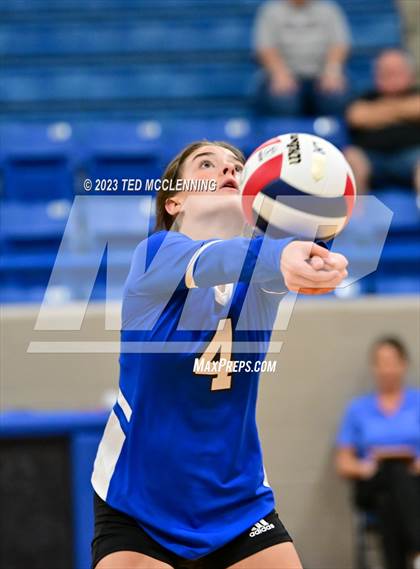 Thumbnail 1 in Perryville @ Jessieville photogallery.