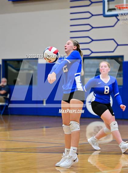 Thumbnail 3 in Perryville @ Jessieville photogallery.