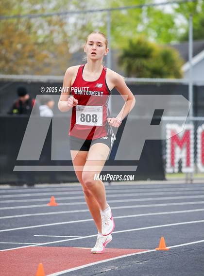 Thumbnail 3 in Bryan Bradley Viking Track Classic (1600m) photogallery.