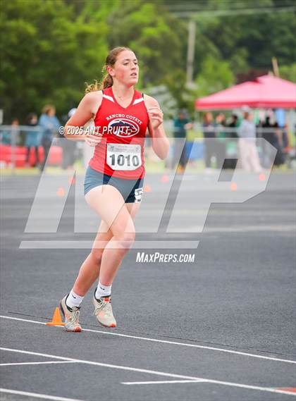 Thumbnail 1 in Bryan Bradley Viking Track Classic (1600m) photogallery.