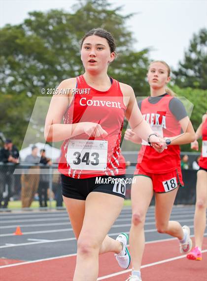Thumbnail 3 in Bryan Bradley Viking Track Classic (1600m) photogallery.